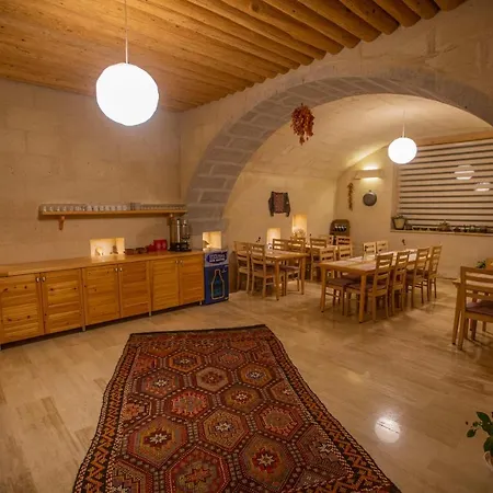 Maze Of Cappadocia Bed & Breakfast 2*